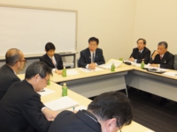 第6回鍼灸マッサージを考える国会議員の会勉強会にて。（平成25年3月　参・議員会館）