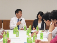 社会福祉推進議連総会にて各団体から社会福祉法等の一部改正案に対する要望聴取を行う。（平成27年7月22日　参・議員会館）
